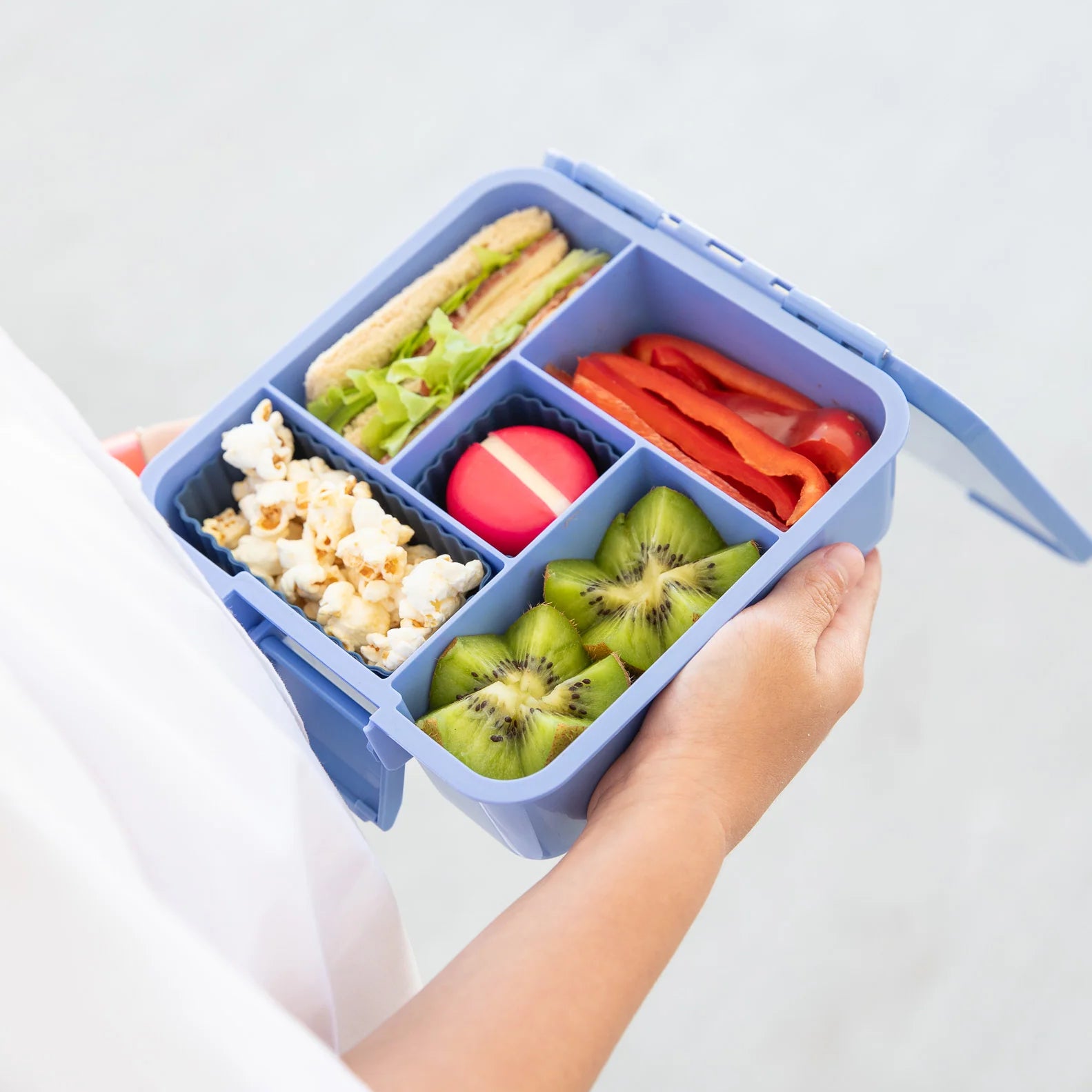 Montiico Bento Five Lunchbox in Spash colour inside compartments with food