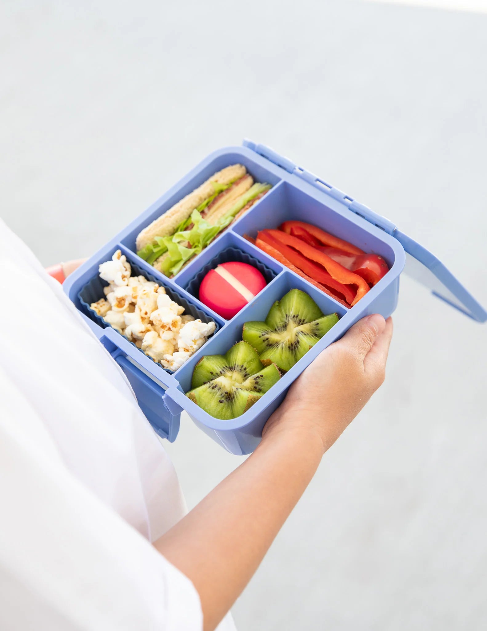 Montiico Bento Five Lunchbox in Spash colour inside compartments with food