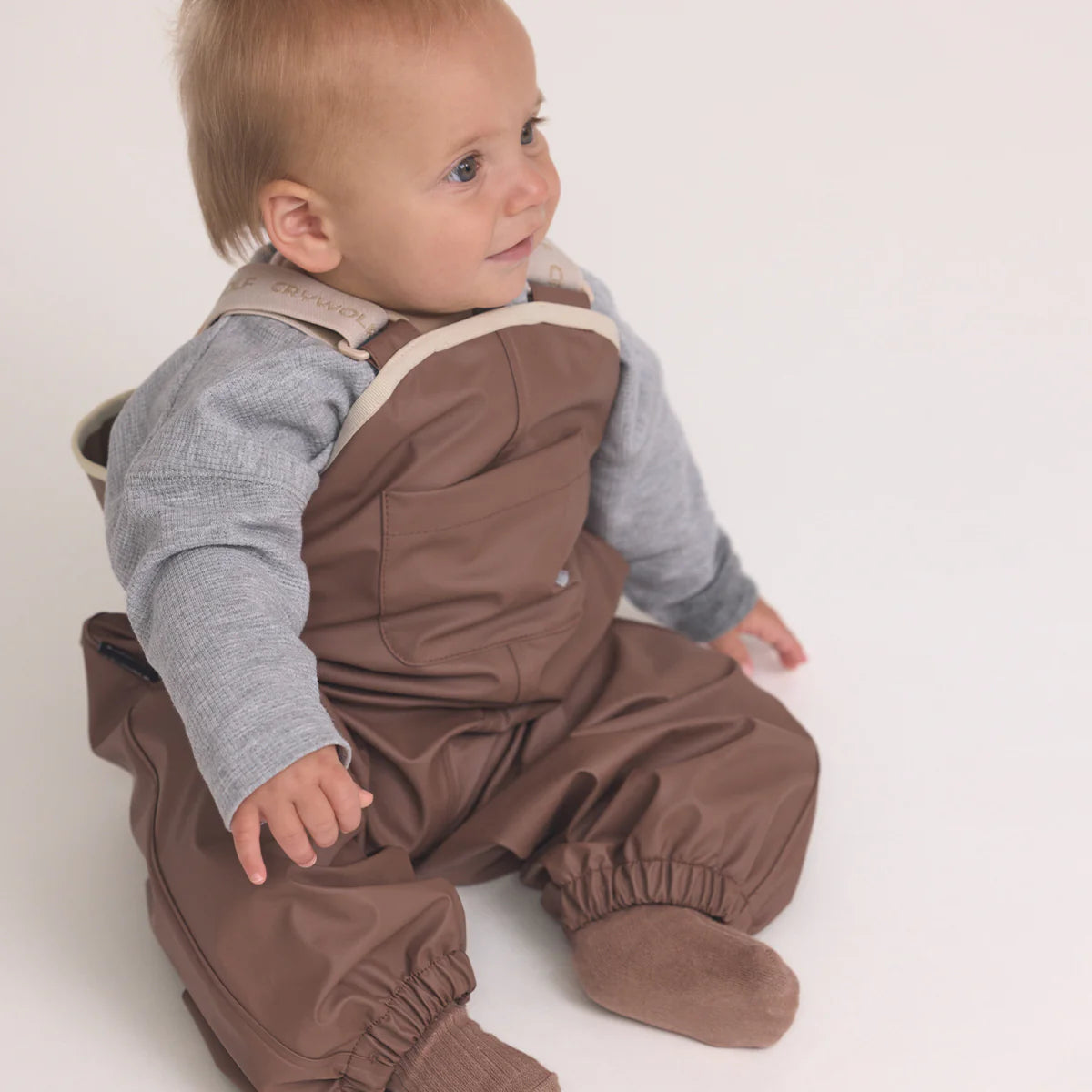 Crywolf Baby Wander Overall Pinecone bib pocket detail