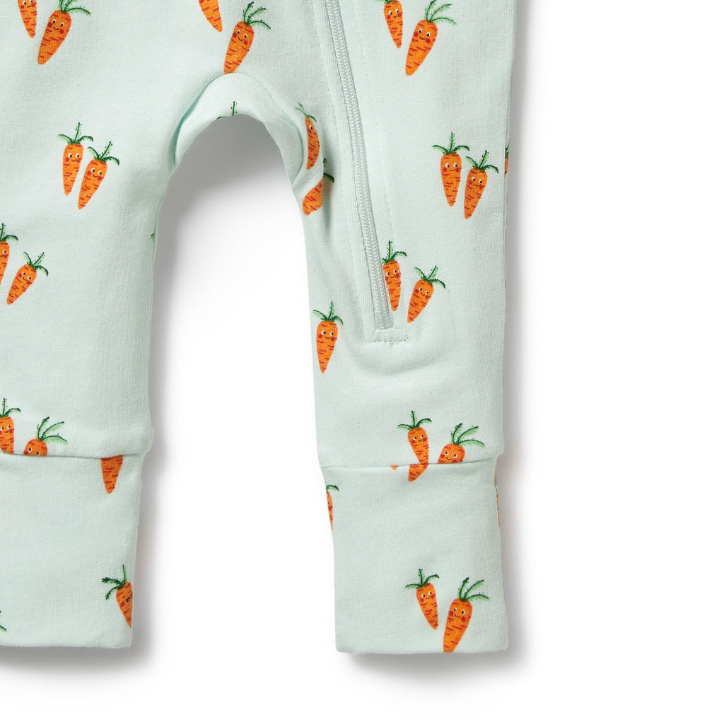 Wilson & Frenchy | Zipsuit with Feet | Cute Carrots | White Fox & Co